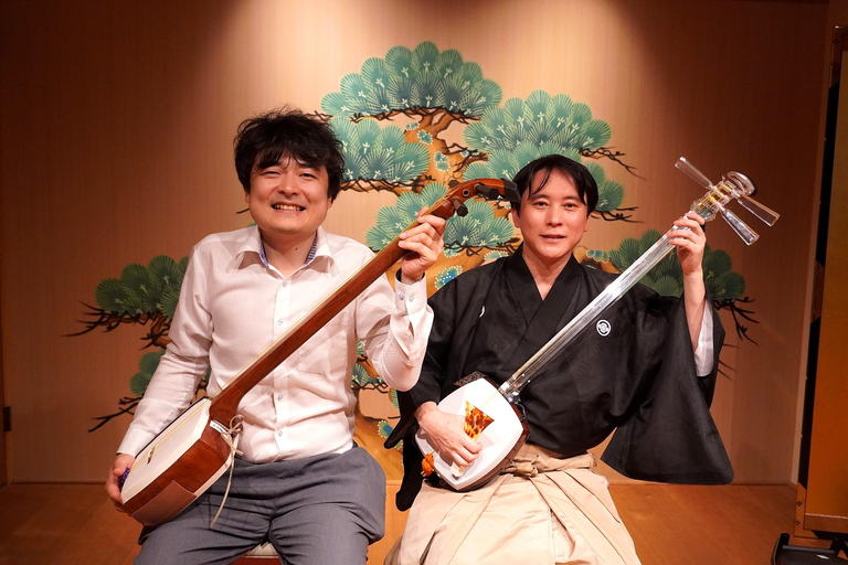 Tokyo: Japanese Culture Experience & Artist Talk (12 seats) Tokyo Nihonbashi: Exclusive Rakugo Show & Artist Talk