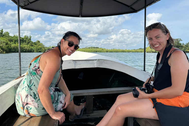 Koggala Lake Private Boat Tour with Dinesh