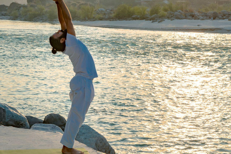 Delhi: tour di 7 giorni a Rishikesh con yoga, ayurveda e meditazioneDelhi: tour di 7 giorni a Rishikesh tra yoga, ayurveda e meditazione