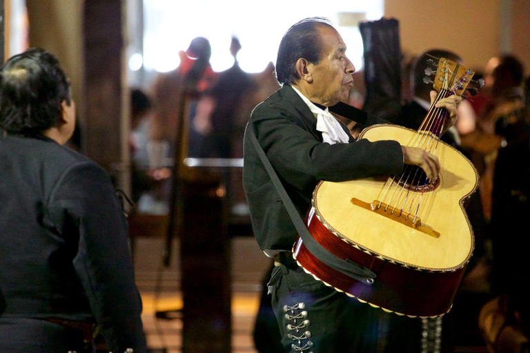 CDMX : Visite de la Plaza Garibaldi en soirée