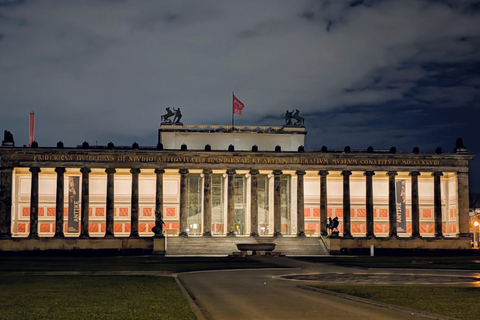 Berlin Night Walking Tour - Iconic Illuminated Landmarks Private Berlin Sunset Walking Tour - Iconic Landmarks