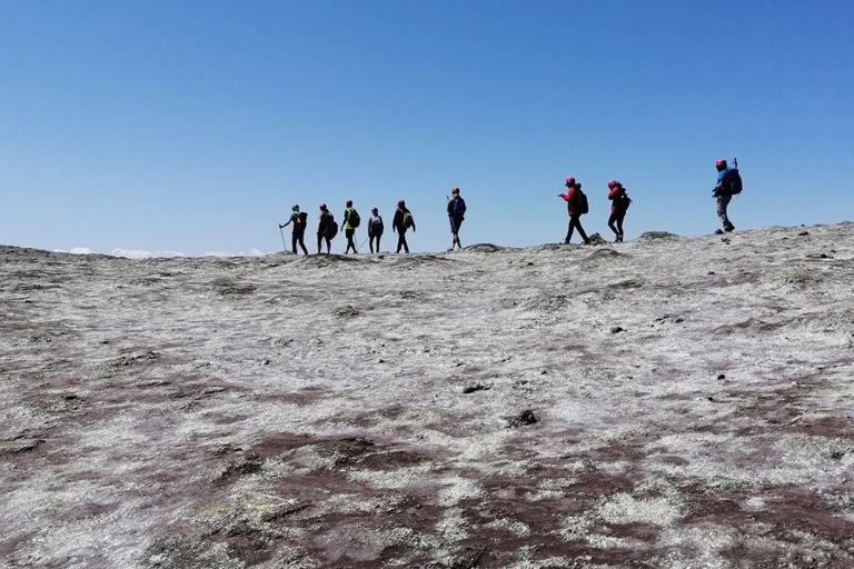 Ätna: Klettertour zu den Gipfelkratern mit GuideÄtna: Wanderung zu den Kratern am Gipfel