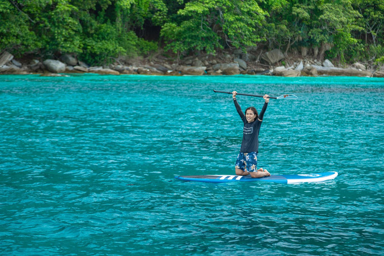 Phuket Dolfijn Zoektocht: Expeditie naar Racha &amp; Maiton eiland