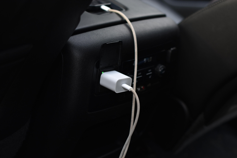 Pereira: Private Armored Vehicle Tour to Medellin