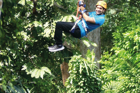 Panama City: Canopy, a 10-line adventure circuit, Gamboa