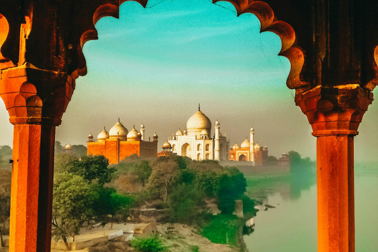 Agra: tour guidato a piedi del Baby Taj e del Mehtab BaghGuida + biglietti d&#039;ingresso