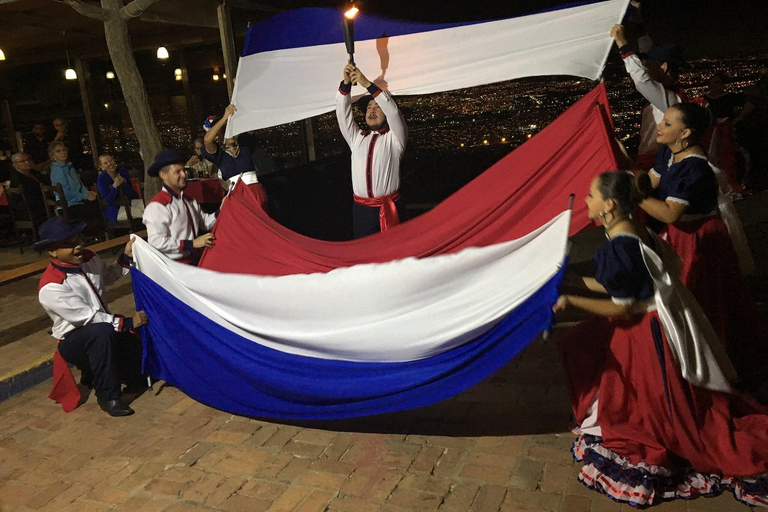 Tour de la ciudad + Cena en el mejor mirador de San José