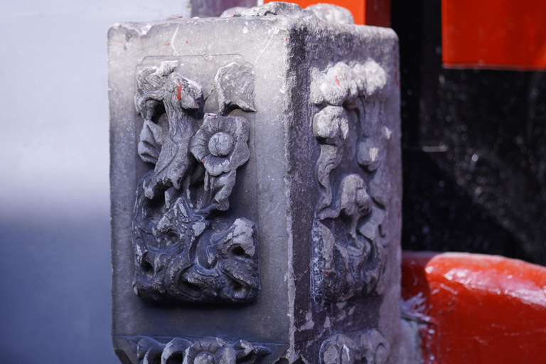 Lao Beijing Shichahai Hutong: Courtyard, Opera, Tea & Snacks Exclusive Private Shichahai Hutong Tour(Private tour)