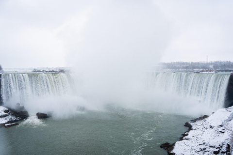 尼亚加拉冬季灯光节之旅，多伦多出发尼亚加拉冬季灯光节之旅（多伦多出发）