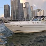 Yacht privato a Miami: crociera con champagne e skyline
