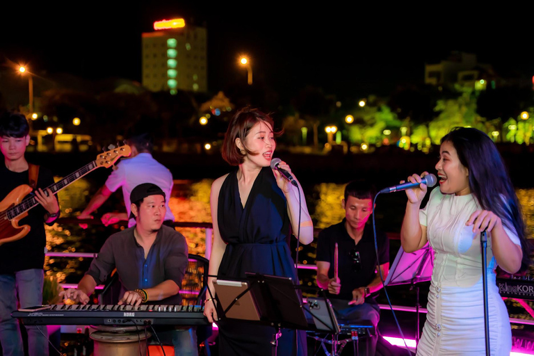 Da Nang: Poseidon DJ & Night Cruise Experience Poseidon Dinner & DJ Party Experience