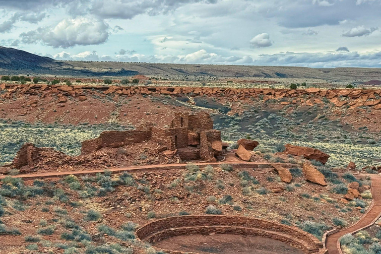 Shared Wupatki & Sunset Crater Monument Tour from Scottsdale