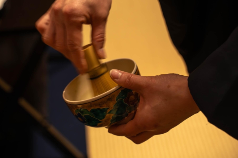 Kanazawa : Expérience de la cérémonie du thé Kenrokuen