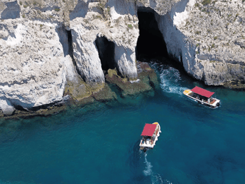 Syracuse: Ortigia Island and Sea Caves Boat Tour