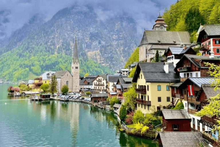 From Vienna: Day Trip to Dachstein & Hallstatt