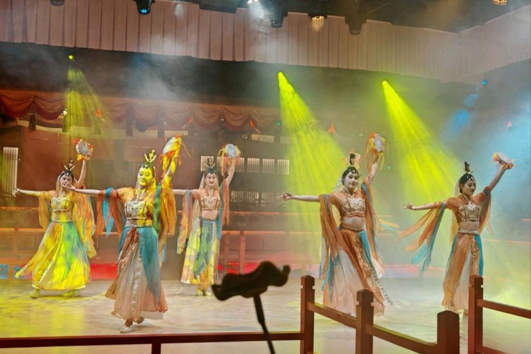 Lijiang: Yuyan Banquet Dinner Show with Costumes Regular Seats for Royal Banquet Dinner