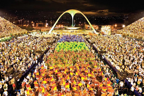 Experience Rio Carnival in Costume with Parade Transfer