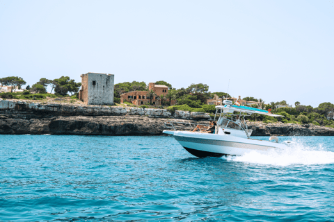 Boat trip through the coves of southeast Mallorca Boat Trip through the coves of southeastern Mallorca