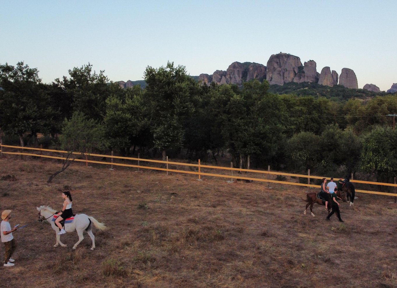 Kastraki: Ridning ved solnedgang i Meteora
