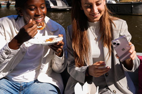 Amsterdam: Private Luxury Cruise with BBQ and Drinks Amsterdam: Private Canal Cruise with BBQ and Drinks