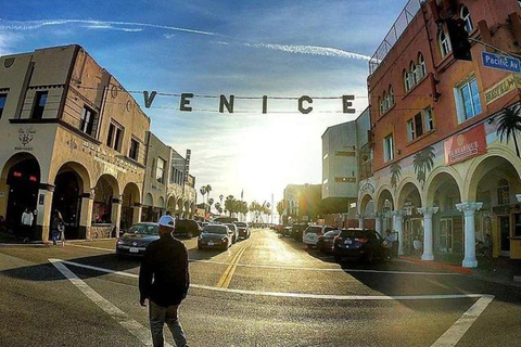 Los Angeles: L.A. Highlights in One Day Guided Experience! L.A. Highlights in One Day Experience - Los Angeles Day Tour