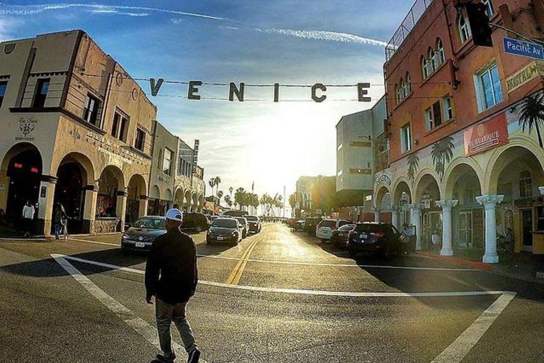Los Angeles: L.A. Highlights in One Day Guided Experience! L.A. Highlights in One Day Experience - Los Angeles Day Tour