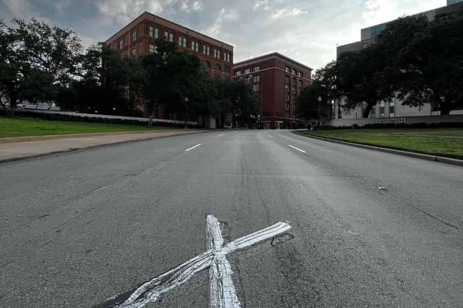 Dallas: Die ultimative JFK-Attentat-Tour mit Museum. Foto: GetYourGuide