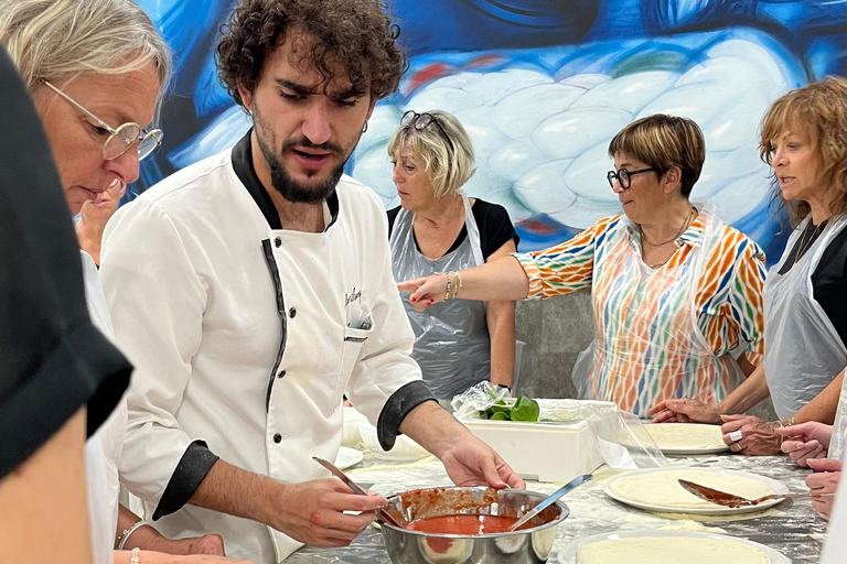 Nápoles: Aula de Pizza e GelatoNápoles: Aula de como fazer pizza e gelato