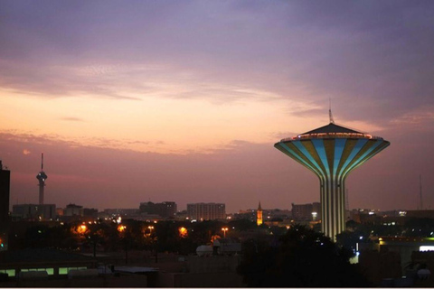 Riyadh: 3-Days Private City Tour and Six Flags Al Qiddiyah