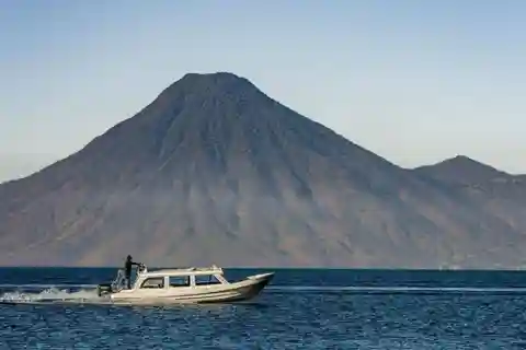 Eendaagse tour van Antigua naar het meer van Atitlán