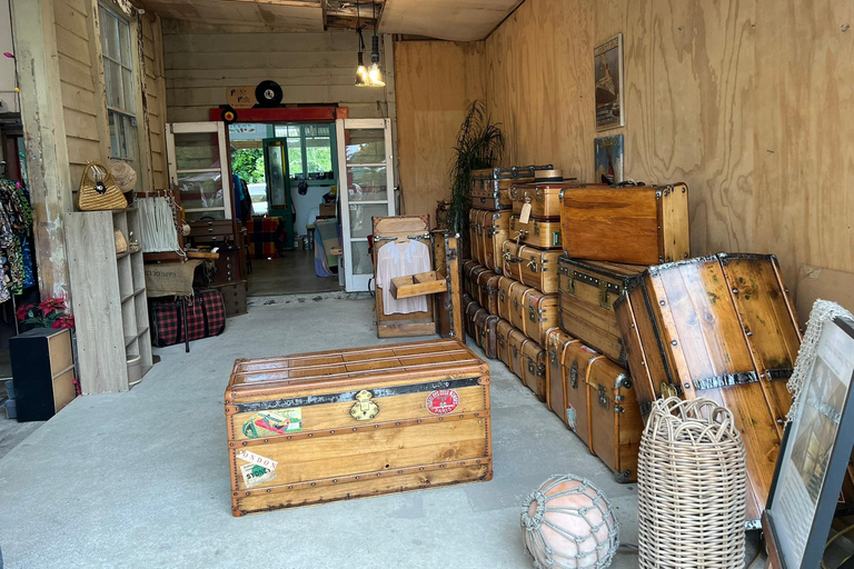 Au départ d&#039;Auckland : MARCHÉ DU VILLAGE DE MATAKANA ET VISITE DES VIGNOBLES ET DES SCULPTURES