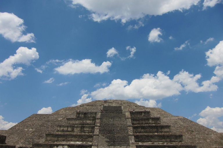 Depuis CDMX : visite guidée de Teotihuacán et GuadalupeAu départ de CDMX : visite guidée à Teotihuacan et Guadalupe