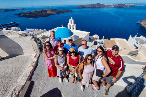 Santorini: Semi-Private Tour with Local Guide 3-hour Semi-Private Tour