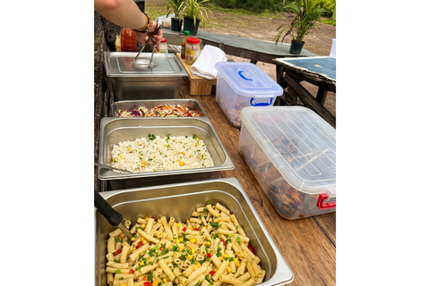 Mauritius: Flat Island Catamaran & Exclusive Beach BBQ