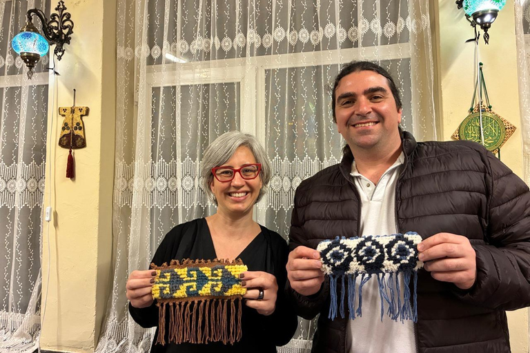 Istanbul: Turkish Carpet/Rug Weaving Workshop with Artisan