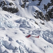 Mount Cook: Helicopter Flight with Alpine Landing