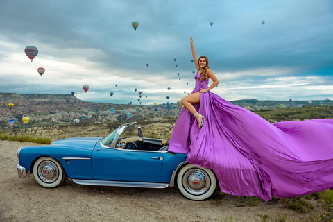 Cappadocia: Photo shoot with classic car