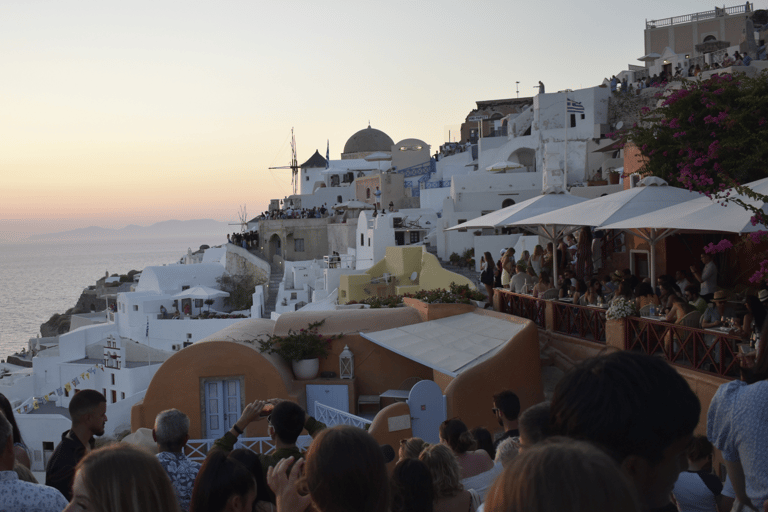 Santorini: Geführte Tour bei Sonnenuntergang mit Abholung vom Hotel