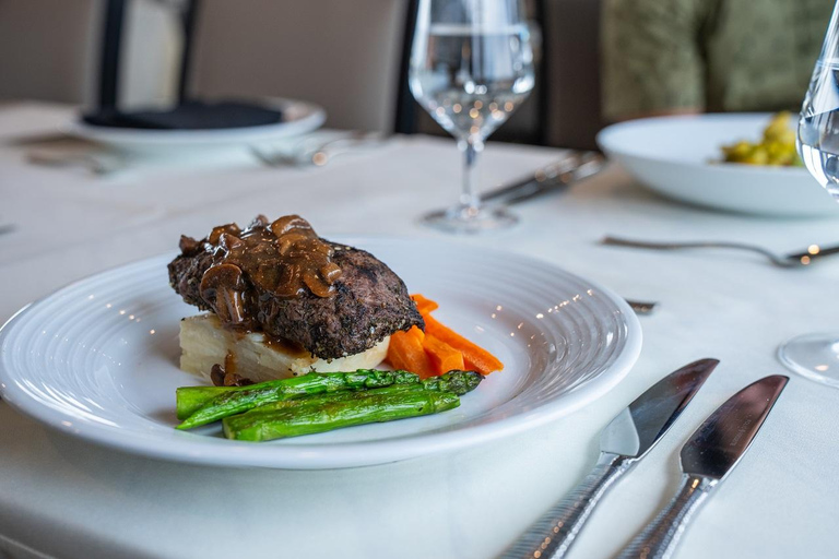 Marina Del Rey: Cruzeiro ao pôr do sol com jantar