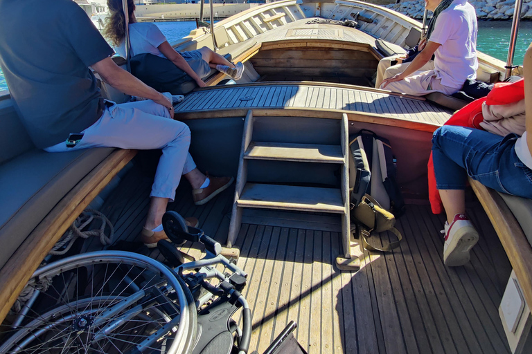 Marseille Boat Tour - See Marseille from the sea in a Pointu Marseille Boat Tour - High Season Rates