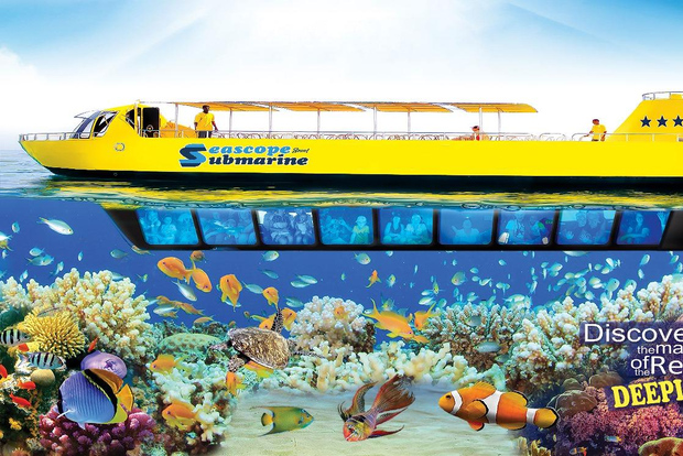 Sharm El-Sheikh: Seascope Submarine boat cruise with pickup