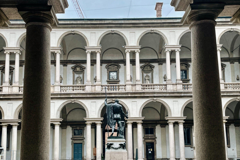 Audioguided Visit of the city of Milan and Brera entrance