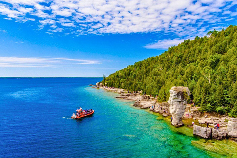 Toronto: Tobermory Day Trip from Toronto with Boat Cruise