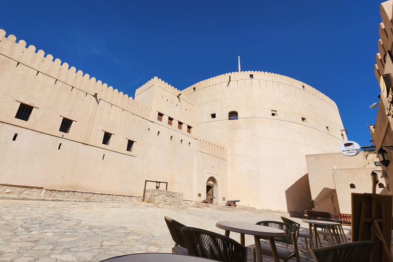 Pustynne safari i historyczne miasto Nizwa