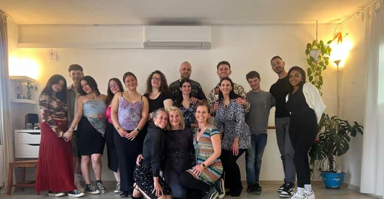 Barcelona: Tango Lesson with Drinks and Video photo 13