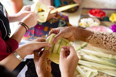 Bali: Tour culturale del villaggio con lezione di cucina