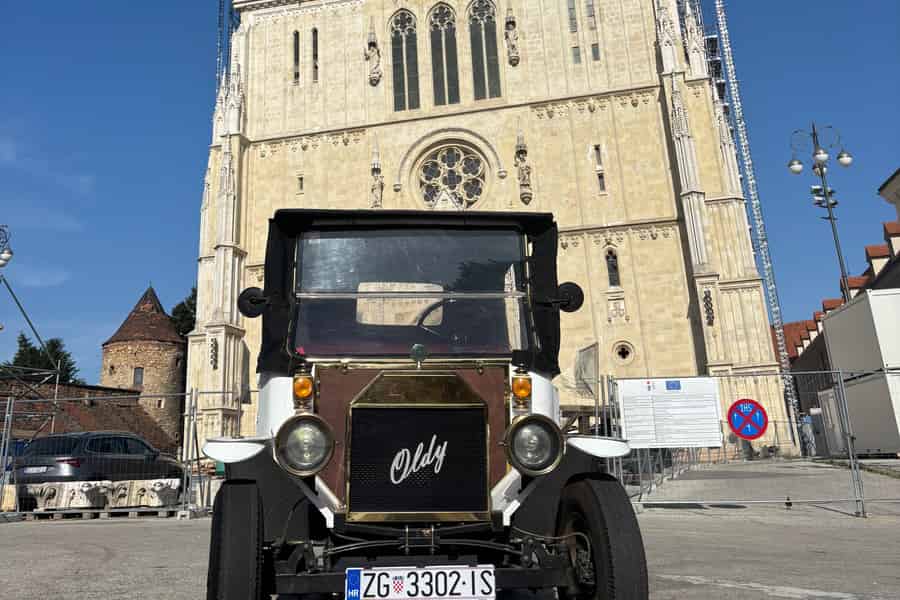 Zagreb: Tour durch die Unterstadt mit einem elektrischen Oldtimer. Foto: GetYourGuide