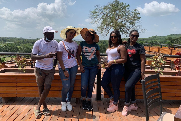 Accra: Safari Valley, Waterfall, and Cocoa Farm Tour