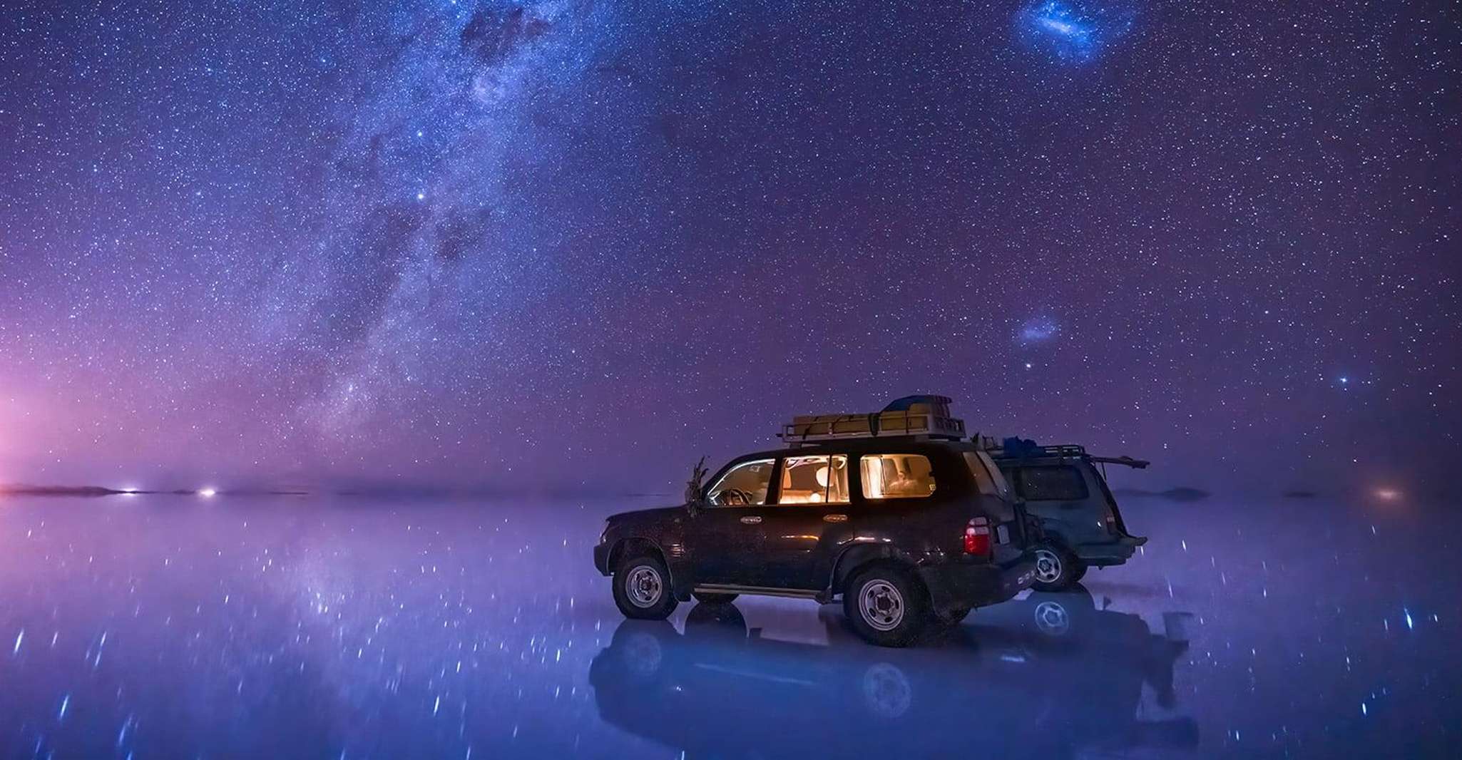 Private Service Salar de Uyuni, Night of Stars and Sunrise - Housity