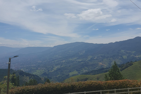 Medellin: Tour privato e di lusso della città in lingua francese